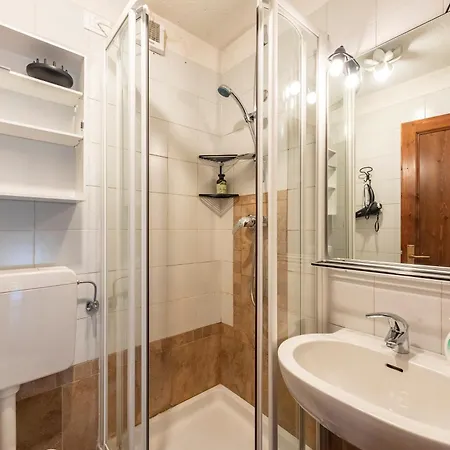 Lovely In - Happy Apartman Courmayeur