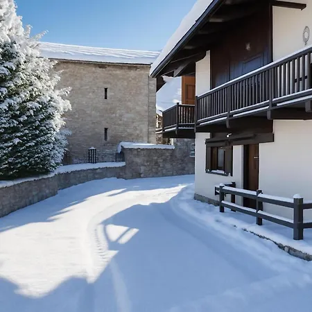 Lovely In - Happy Courmayeur