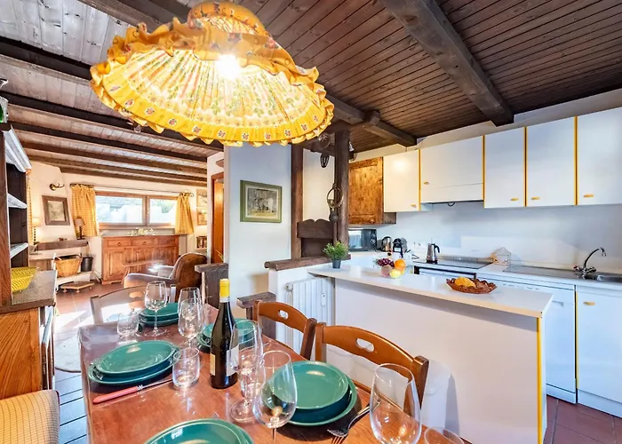 Lovely In - Happy Courmayeur